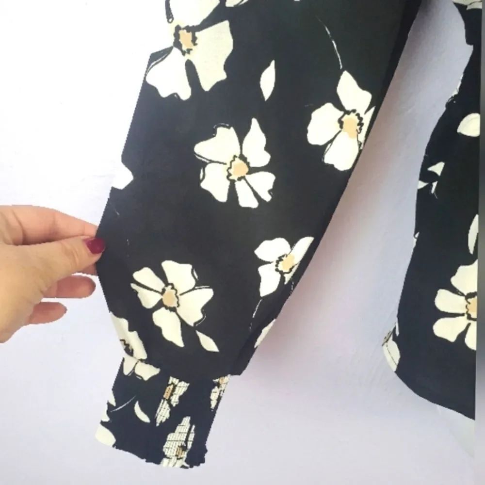 ALFANI Blouse  - Picture 5 of 9